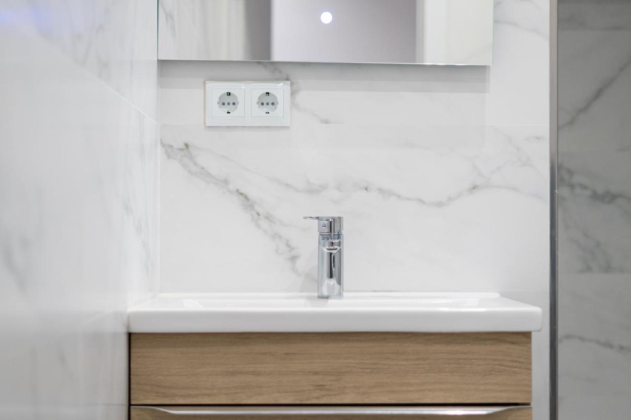 Cozy Studio Apartment 5 Min From Camp Nou Βαρκελώνη Εξωτερικό φωτογραφία
